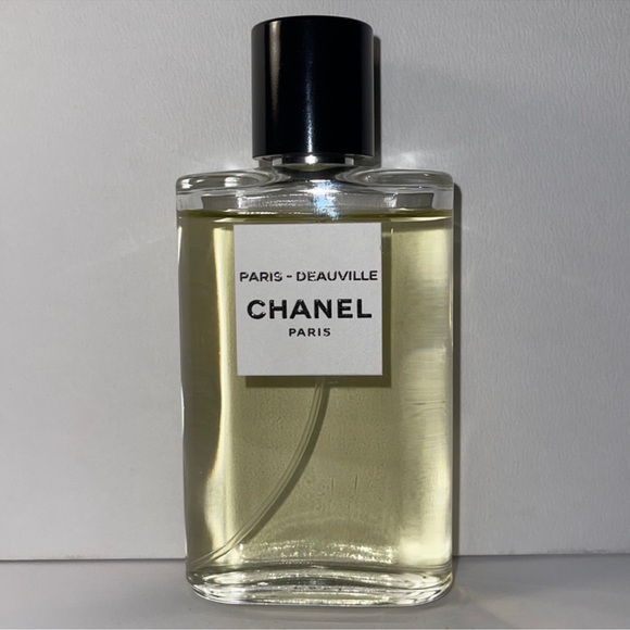 CHANEL Other - CHANEL DEAUVILLE